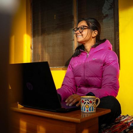 Yaarana Stay & Cafe, Vashisht, Manali Bagian luar foto