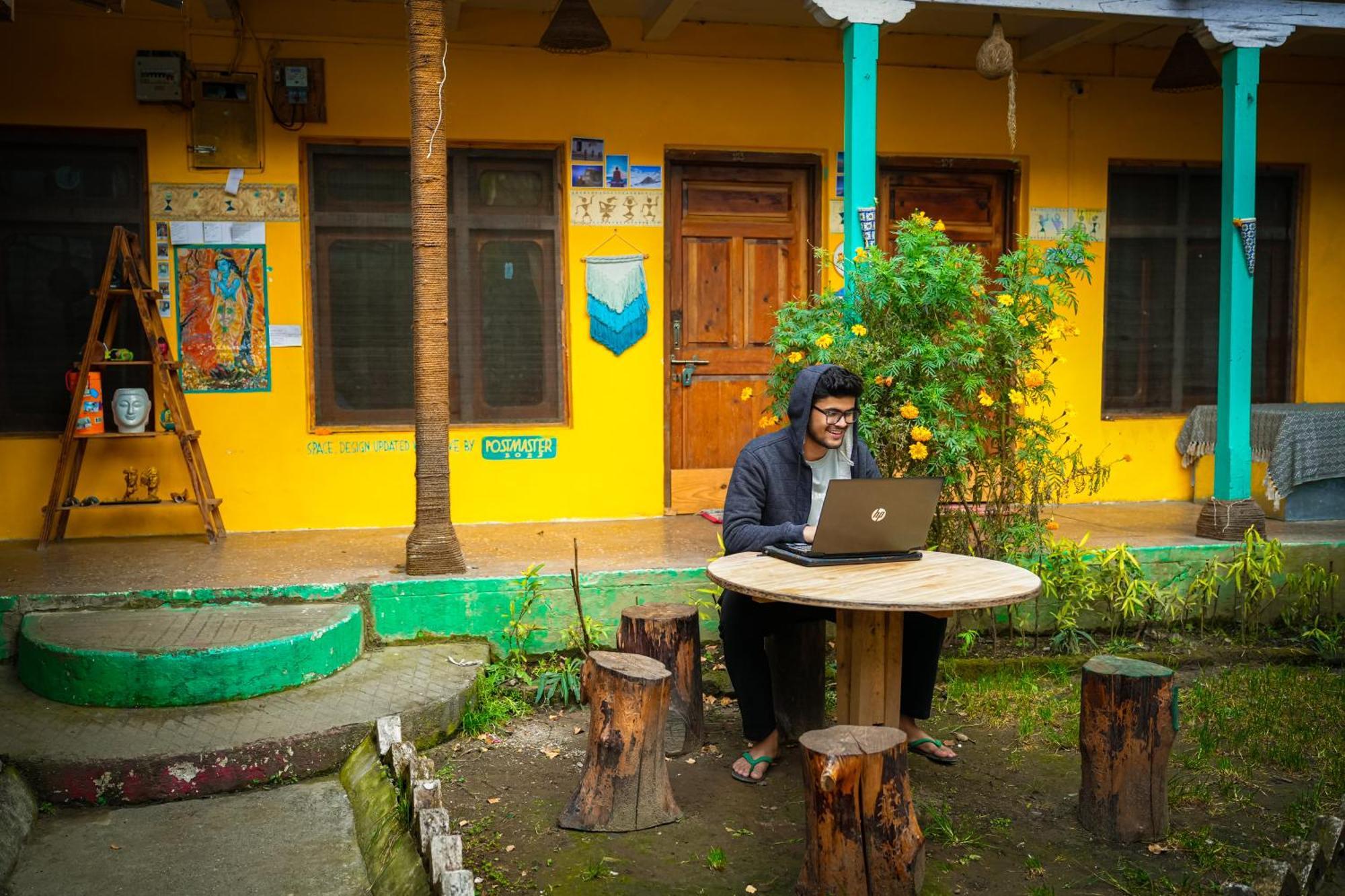 Yaarana Stay & Cafe, Vashisht, Manali Bagian luar foto