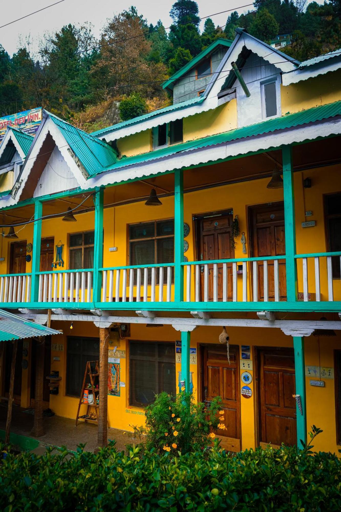 Yaarana Stay & Cafe, Vashisht, Manali Bagian luar foto