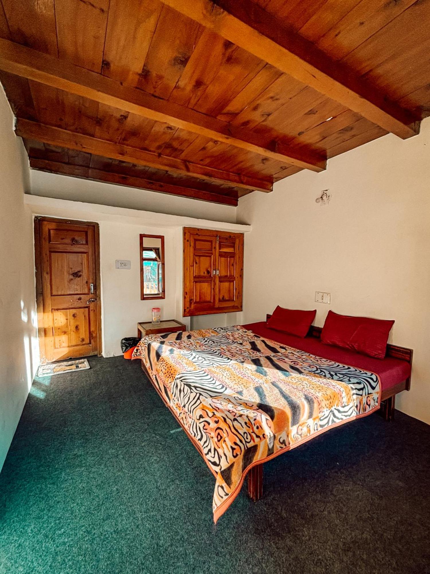 Yaarana Stay & Cafe, Vashisht, Manali Bagian luar foto